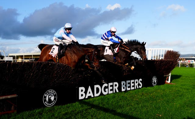 Blueking d’Oroux (right) on his way to victory