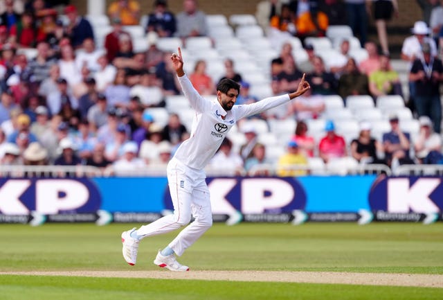 England’s Shoaib Bashir celebrates the wicket of Zimbabwe’s Tafadzwa Tsiga