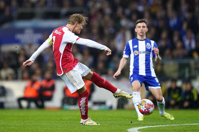 Arsenal failed to register a shot on target at Estadio do Dragao