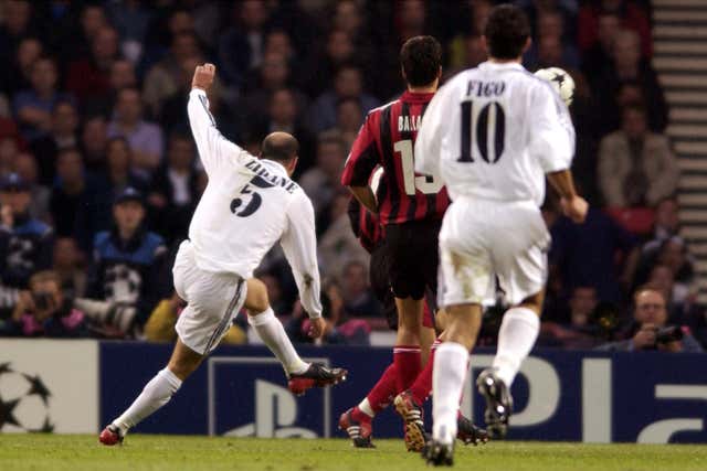 Zidane unleashes his unstoppable volley