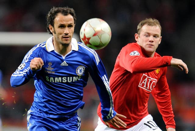 Chelsea's Ricardo Carvalho and Manchester United's Wayne Rooney (PA)