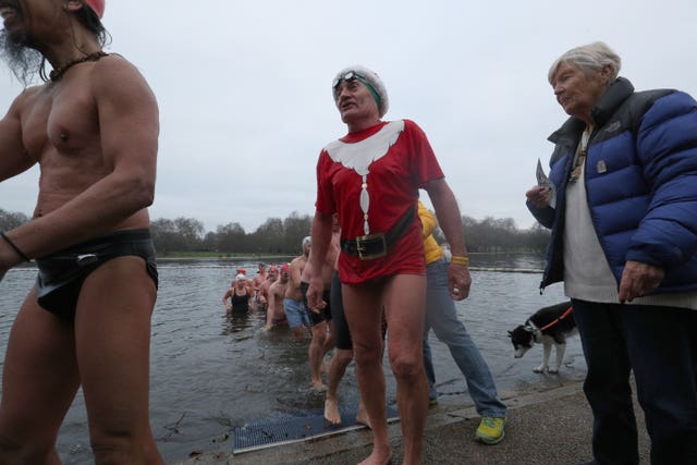 Christmas Serpentine swim 2018