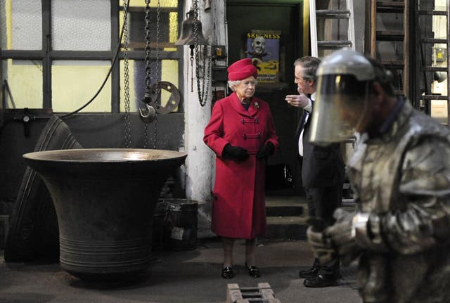 Queen visits east London