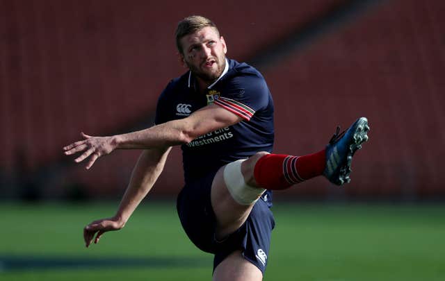 British and Irish Lions Kicking Session – FMG Stadium