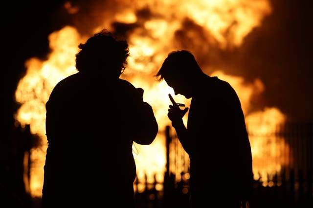 Battle of the Boyne bonfires