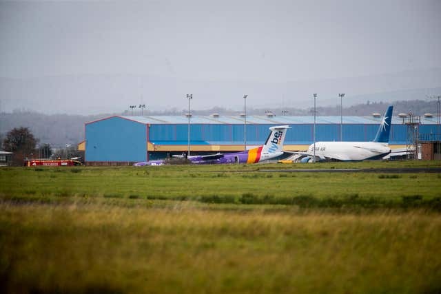 Flybe emergency landing