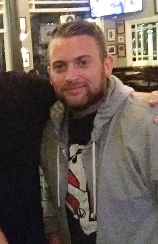 Pc Charlie Guenigault