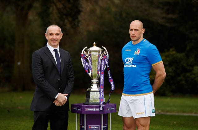 Sergio Parisse, right, has a record within his reach