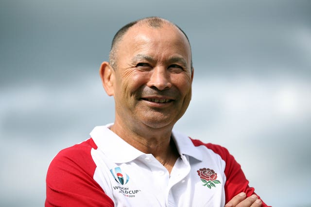 Eddie Jones' decision to bring in Australian rugby league coach Ricky Stuart has confused Cheika