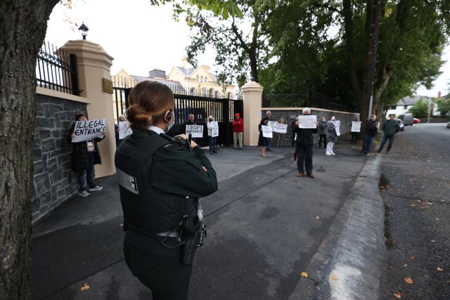 Chinese Consulate planning dispute