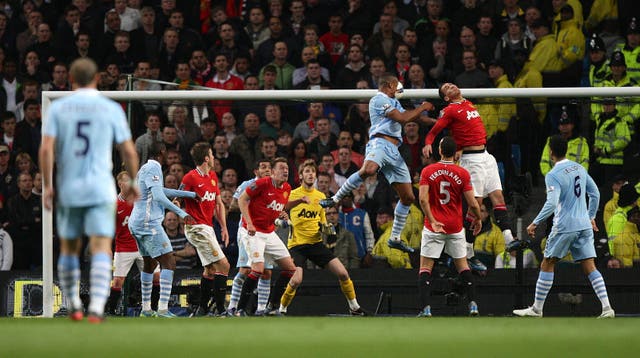 Soccer – Barclays Premier League – Manchester City v Manchester United – Etihad Stadium