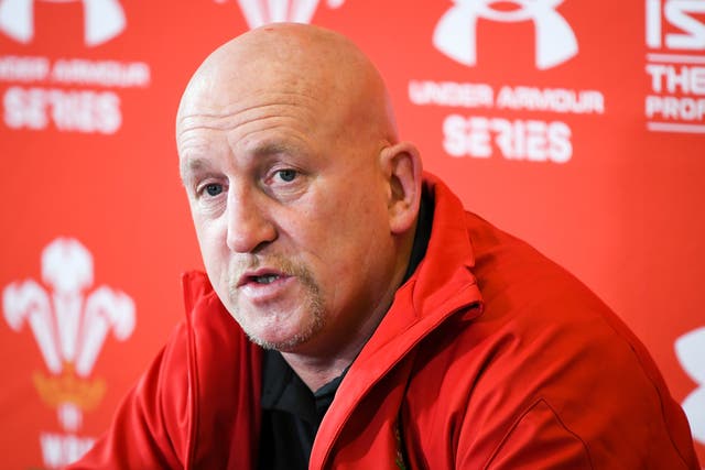 Shaun Edwards is yet to decide his future 