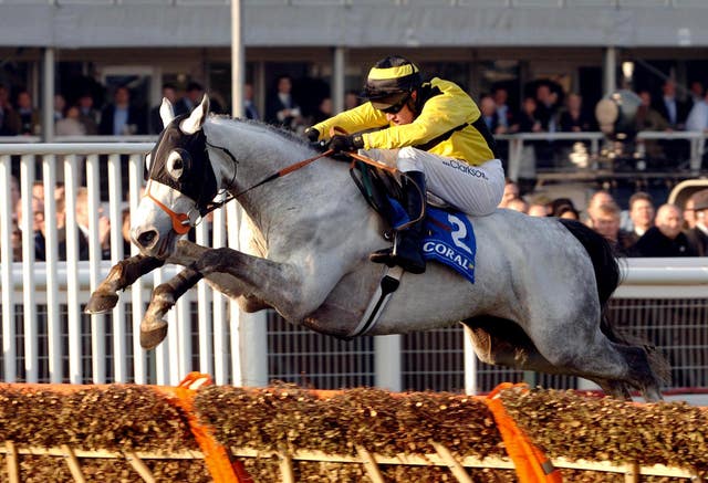 Sky’s the Limit and Barry Geraghty clear the final flight in the Coral Cup