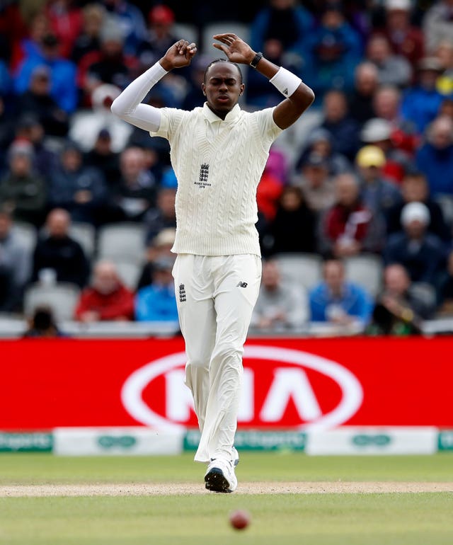 Jofra Archer had a frustrating first day at Old Trafford
