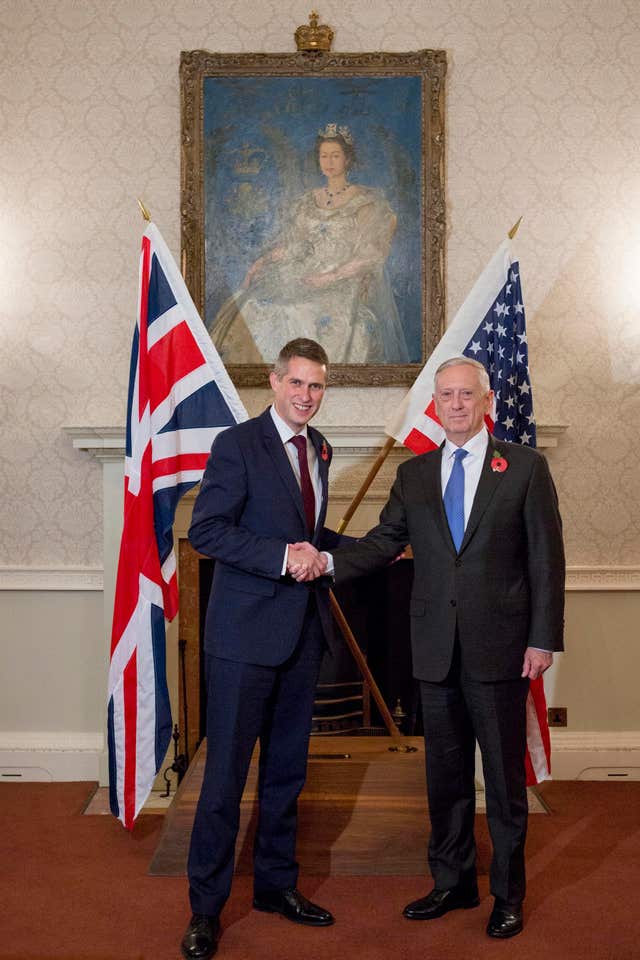 Defence Secretary Gavin Williamson and US counterpart Jim Mattis (Rick Findler/PA)