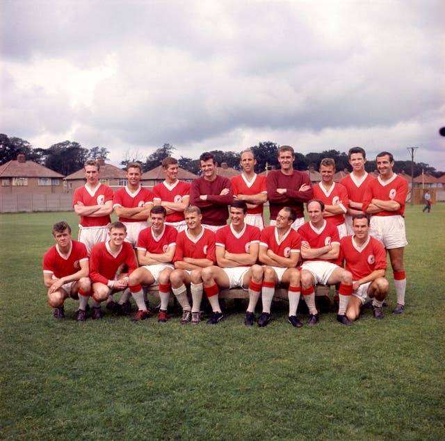 Soccer – Football League Division One – Liverpool Photocall
