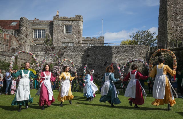 Lewes Garland Day