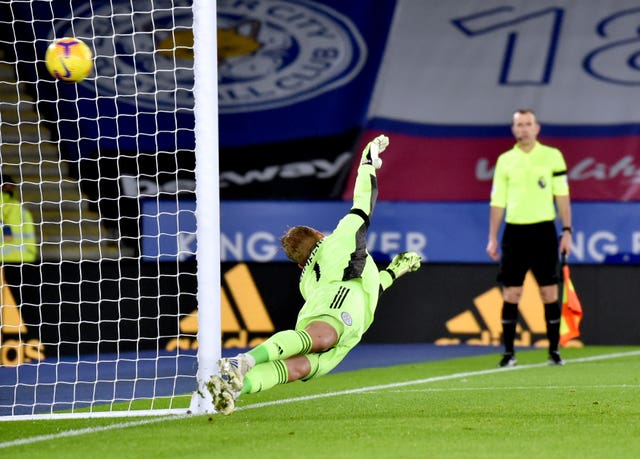 Leicester goalkeeper Kasper Schmeichel fails to save the penalty