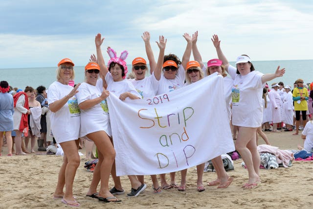 Hundreds Of Women Strip Off For Cancer Charity Skinny Dip The Irish News 