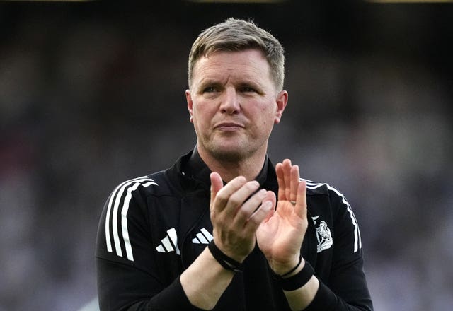 Eddie Howe applauds
