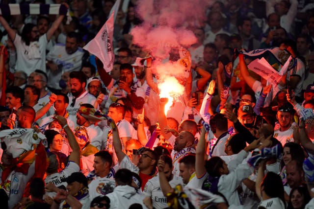 Real Madrid fans celebrate