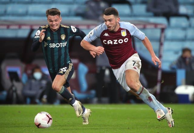 Jamie Shackleton, left, has started in one of his eight Premier League appearances this season