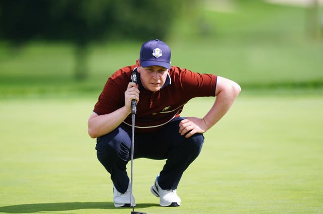 Robert MacIntyre lines up a putt during the Ryder Cup
