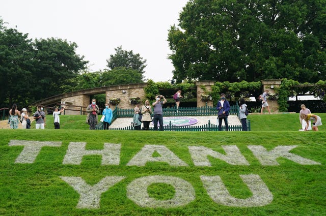 A 'thank you' sign on Murray Mound