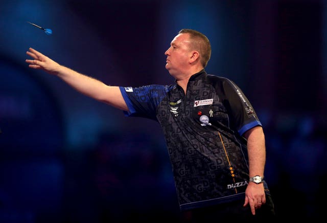 Glen Durrant currently tops the Premier League after six rounds 