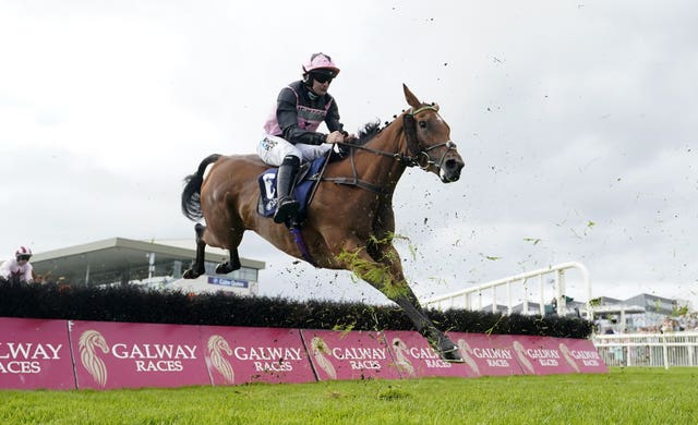 Gale Mahler on her way to victory at Galway