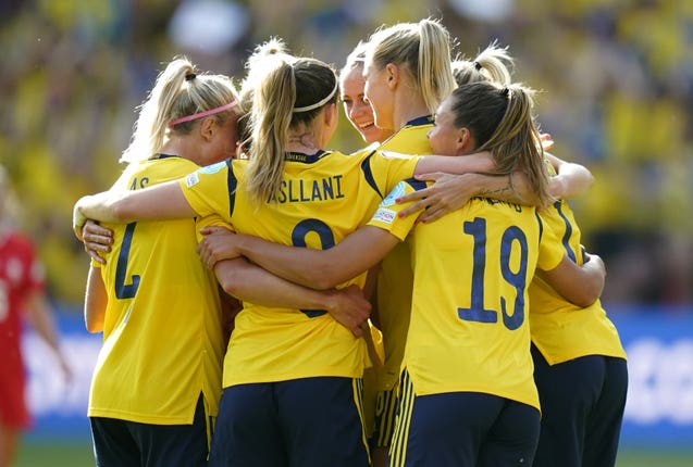 Hanna Bennison's ;late goal earned Sweden victory over Switzerland