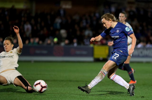 Erin Cuthbert scored a late goal to help put Chelsea in a strong position. (Bradley Collyer/PA Images)