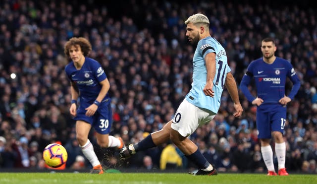 Sergio Aguero completed his hat-trick from the penalty spot as City beat Chelsea 6-0 to move back to the Premier League summit