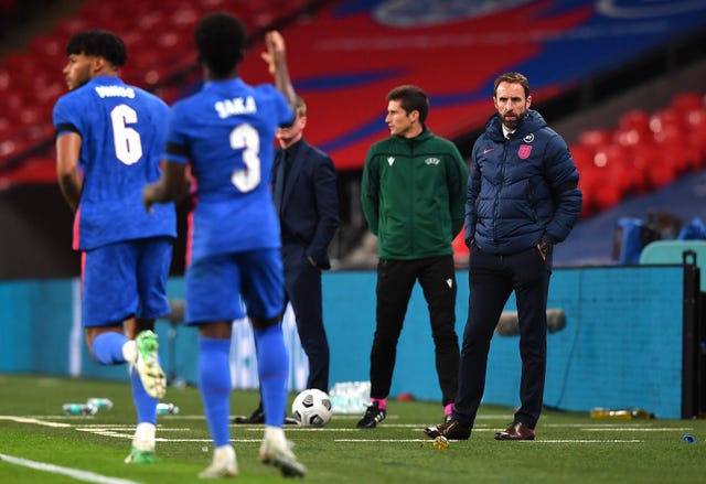 Gareth Southgate watches his England side take on the Republic of Ireland