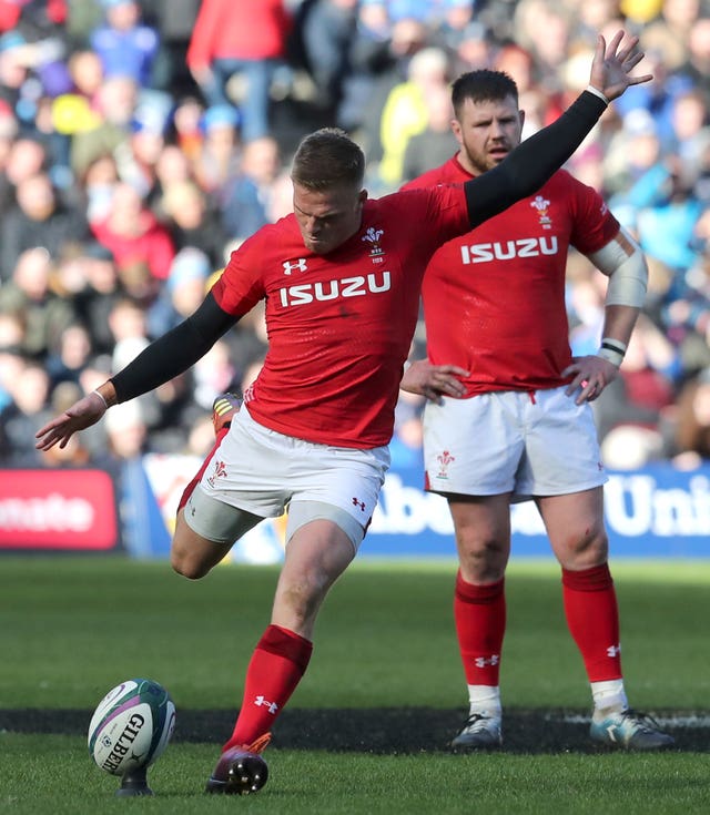 Gareth Anscombe's late penalty gave Wales breathing space