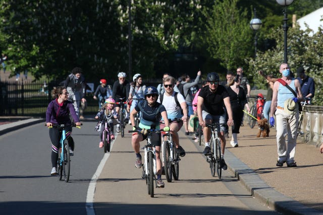 More space is needed for cycling and walking, the committee urged