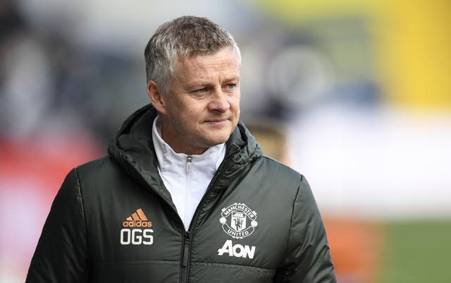 Ole Gunnar Solskjaer hails performances of Edinson Cavani and David De Gea