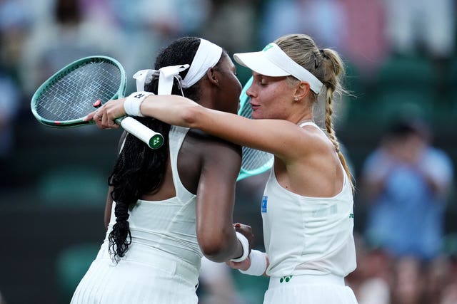 Dayana Yastremska (right) celebrates winning her match against Coco Gauff