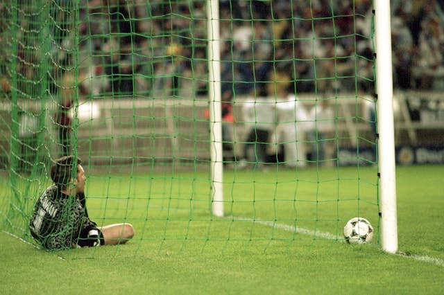 Soccer – Cup Winners' Cup – Final – Arsenal v Real Zaragoza – Parc des Princes, Paris