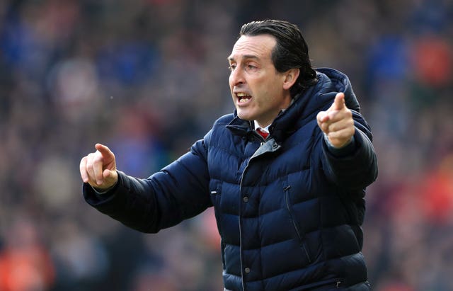 Arsenal manager Unai Emery claimed not to see Troy Deeney's challenge 