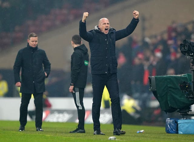 Philippe Clement celebrates Rangers'' Viaplay Cup win
