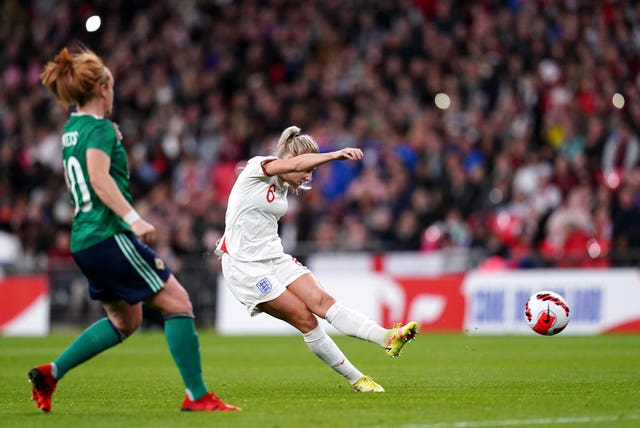 Alex Greenwood shoots at goal