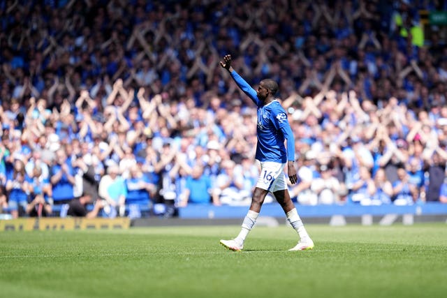 Everton midfielder Abdoulaye Doucoure waves to the Goodison Park