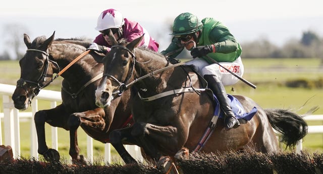 Bronn (right) in action at Fairyhouse