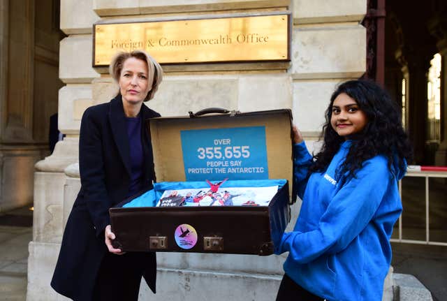 Gillian Anderson helped deliver the 350,000 strong petition to the Foreign Office (David Mirzoeff/PA)