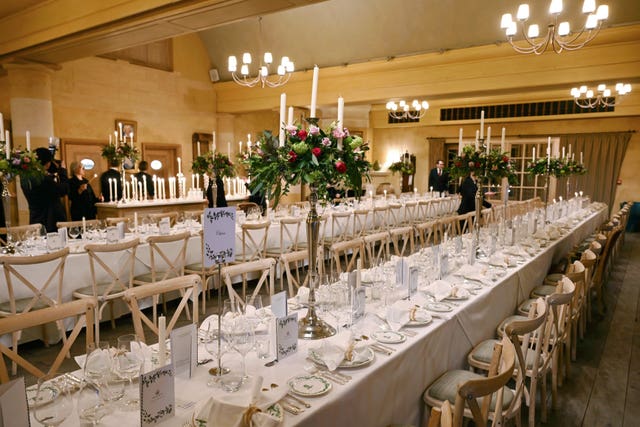 The dinning places ahead of the dinner.