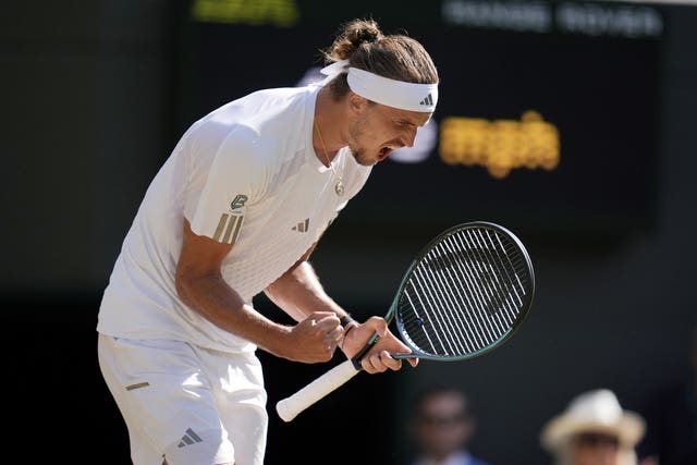 Alexander Zverev clenches his fists