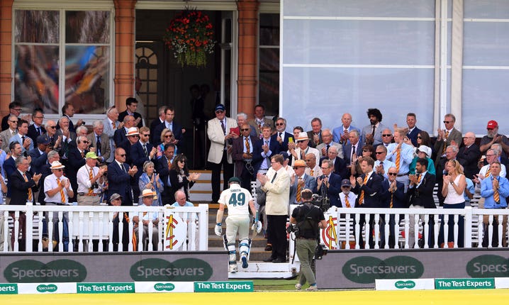 Steve Smith leaves the pitch after being dismissed for 92