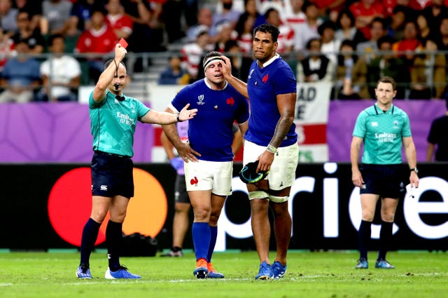 Jaco Peyper shows France’s Sebastien Vahaamahina a red card