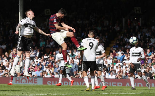 Fabian Schar headed in Newcastle's third goal 